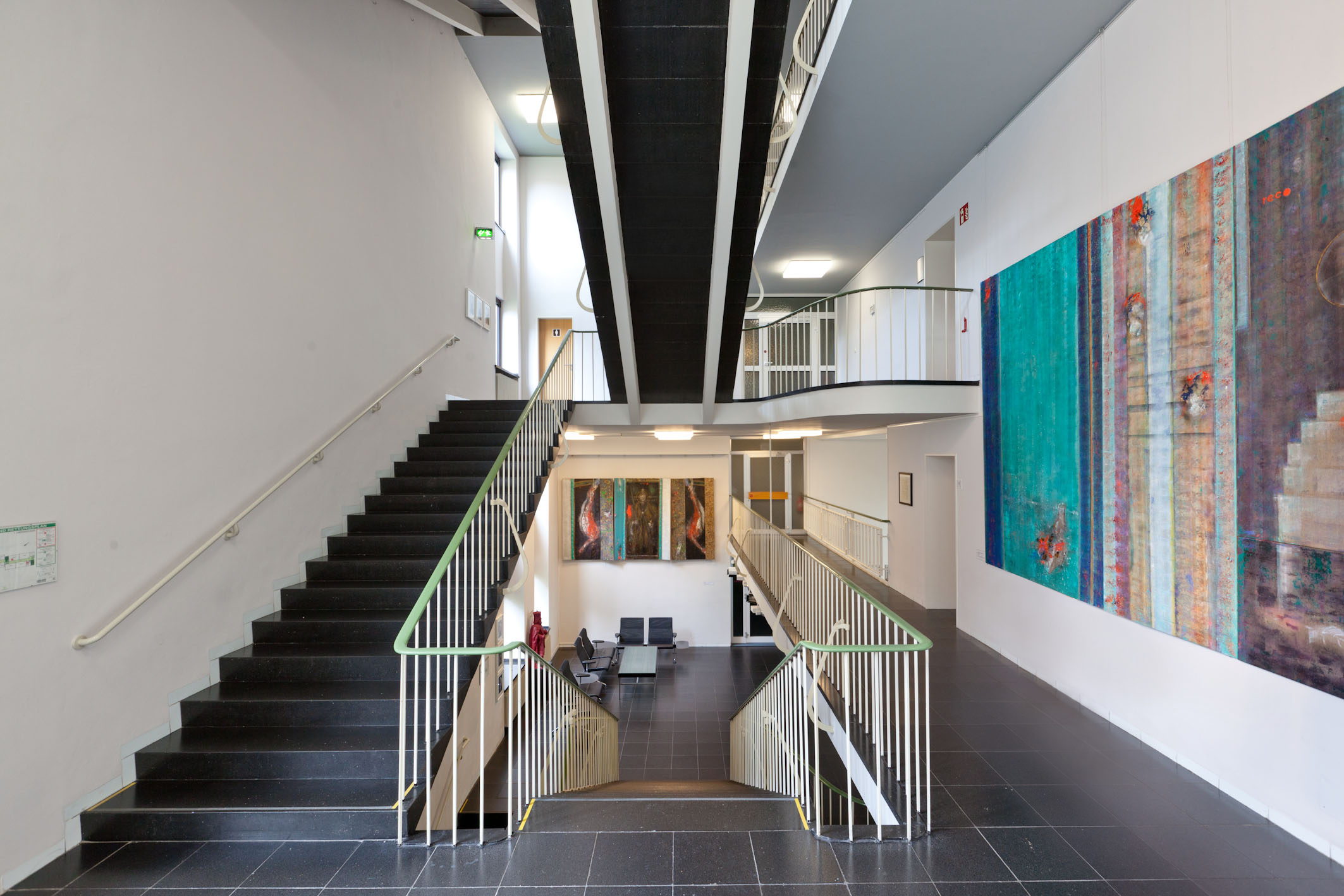 Treppenhaus der Akademie