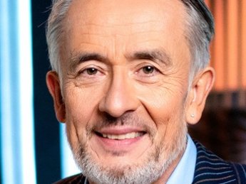 Porträt eines Mannes, es zeigt den Autor Gert Scobel